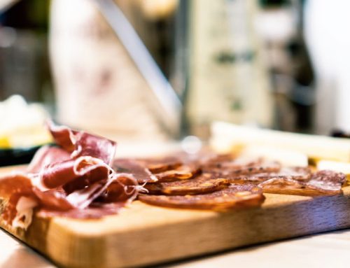 Tabla de ibéricos para casa: cómo montarla con jamón, lomo y queso