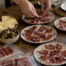 1 kg de jamón, para cuántas personas sirve - La Casa del Jamón